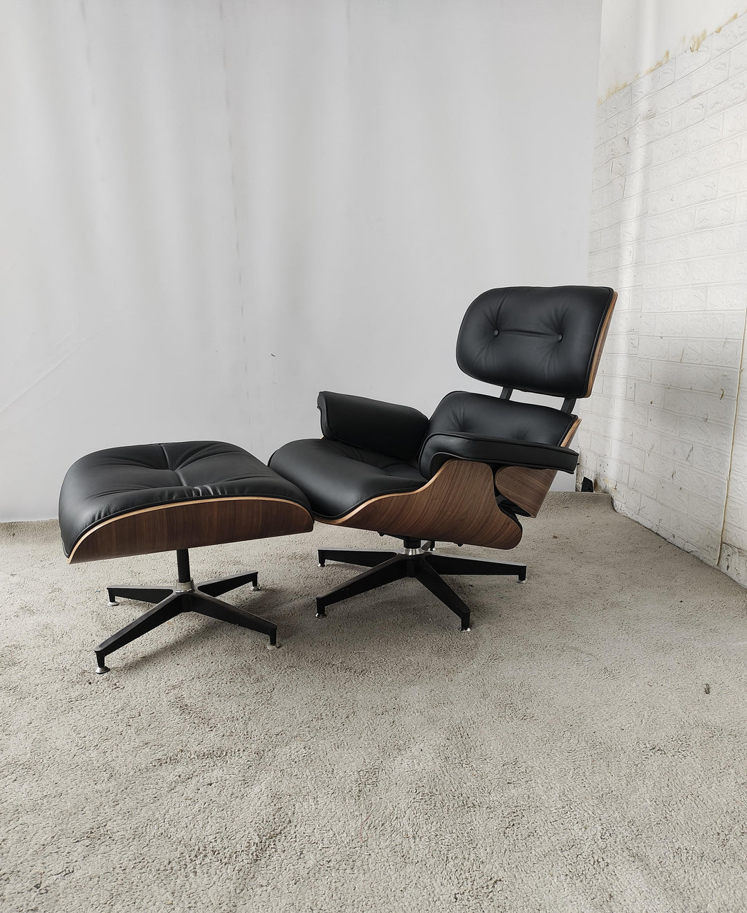 Eames Premium Replica Leather Lounge Chair & Ottoman